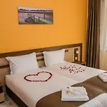 Hotel Хотелски Комплекс Кремен