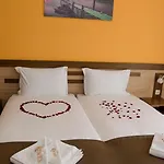 Хотелски Комплекс Кремен Hotel