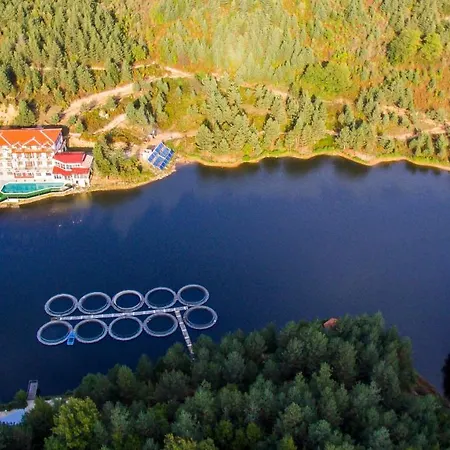 Хотелски Комплекс Кремен Hotel *