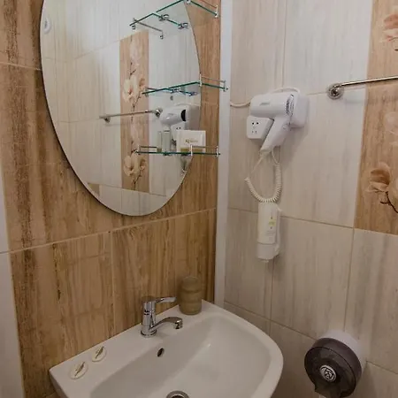 Hotel Хотелски Комплекс Кремен *